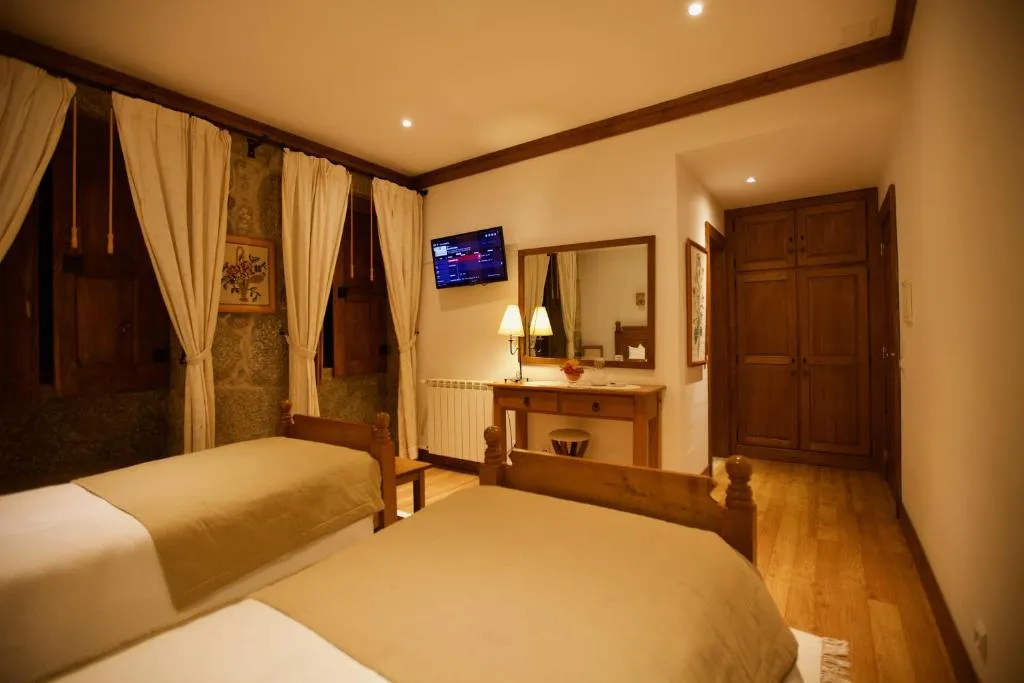 Twin Room with City View